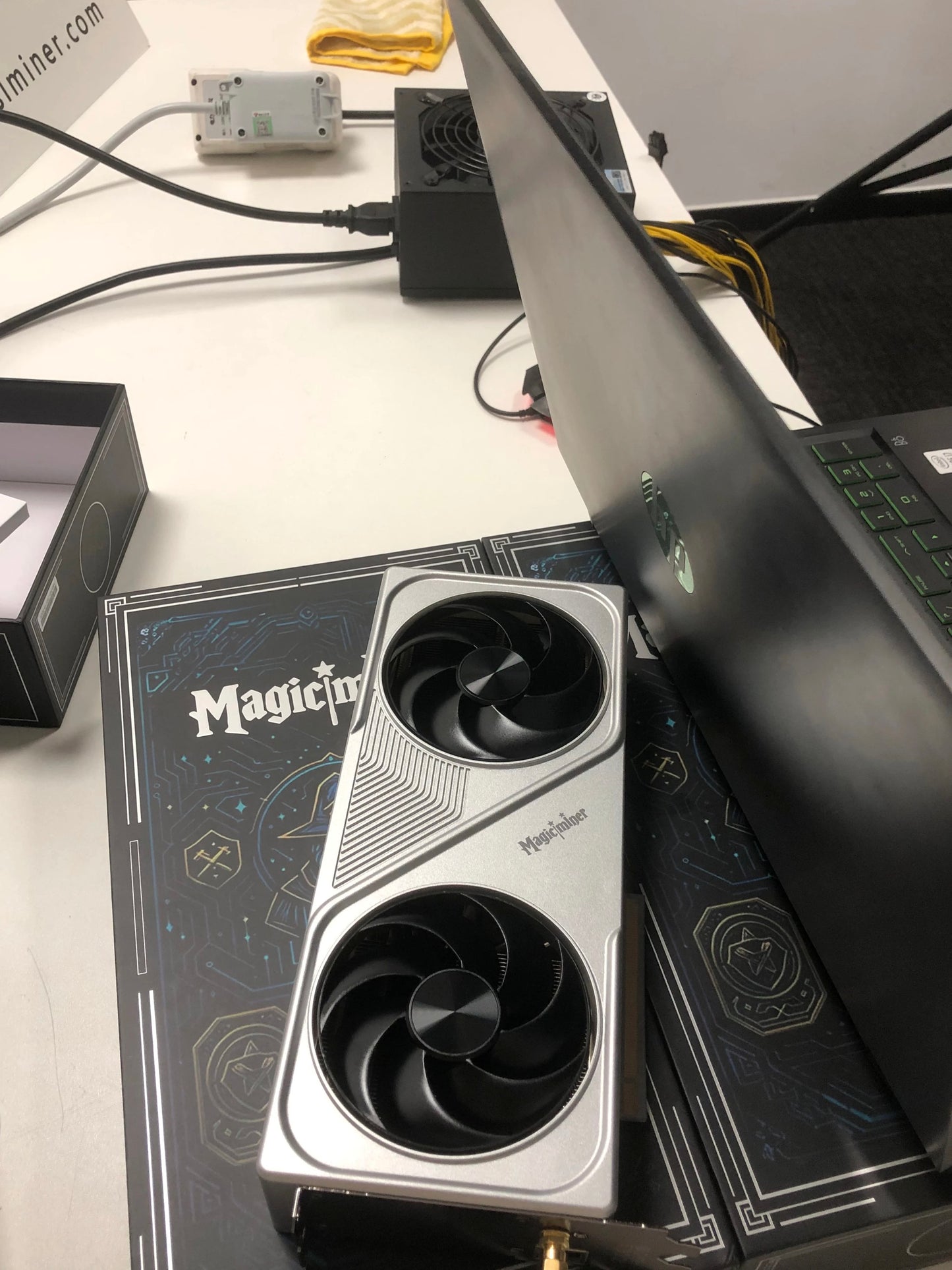 Magic Miner BG02 – Upgraded Compact Bitcoin Solo Miner